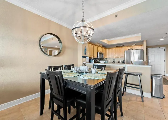 Crystal Shores West 1105 By Youngs Suncoast Apartment