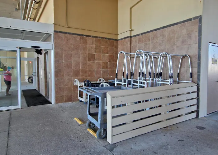 Apartment Crystal Shores West 1105 By Youngs Suncoast Gulf Shores
